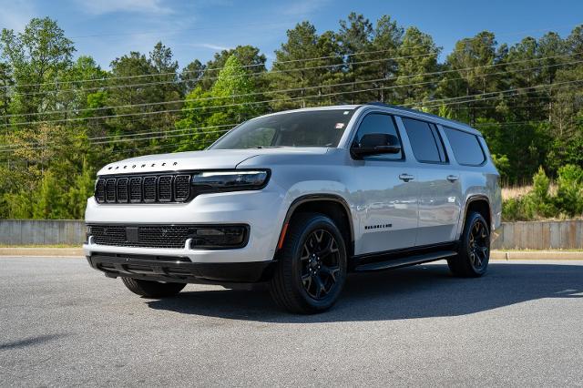 2025 Jeep Wagoneer Series II Carbide 4x4