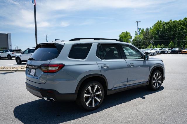 2024 Honda Pilot Touring
