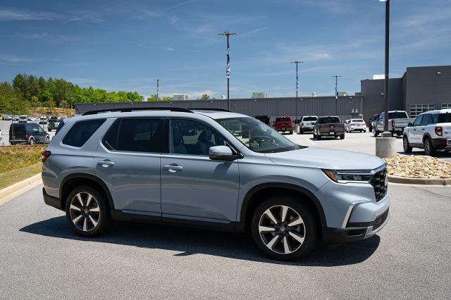 2024 Honda Pilot Touring