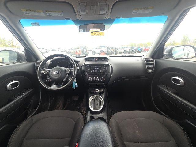 2017 Kia Soul Base