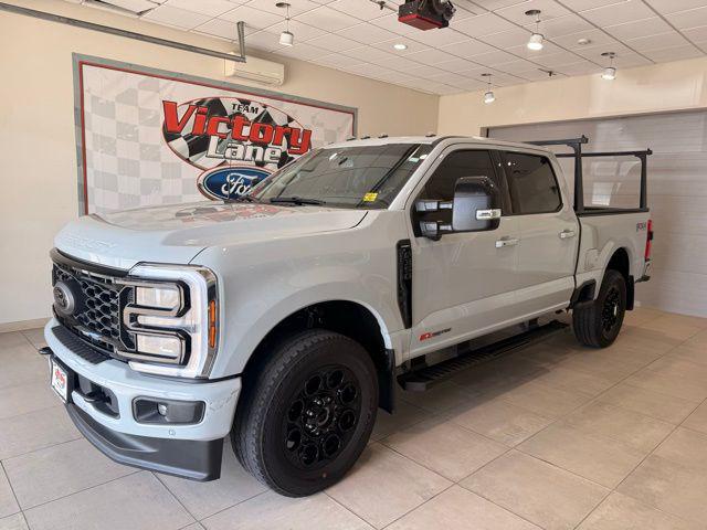 2025 Ford F-350 LARIAT for sale in Litchfield, IL