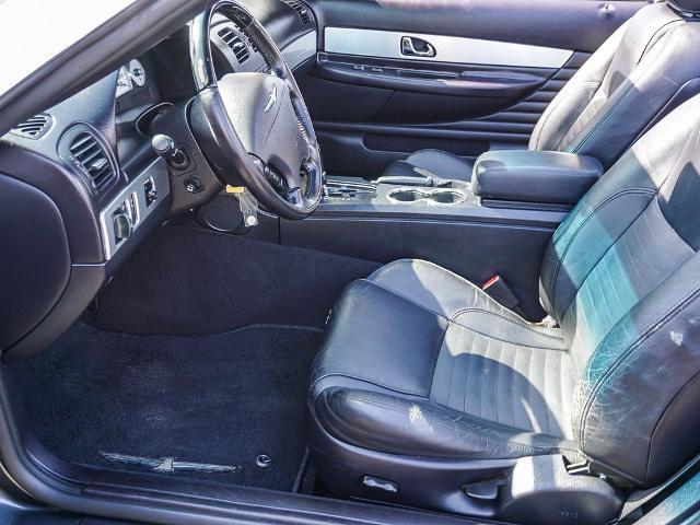 2003 Ford Thunderbird Base