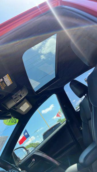 2017 Toyota RAV4 SE