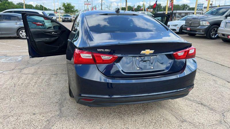 2017 Chevrolet Malibu LS