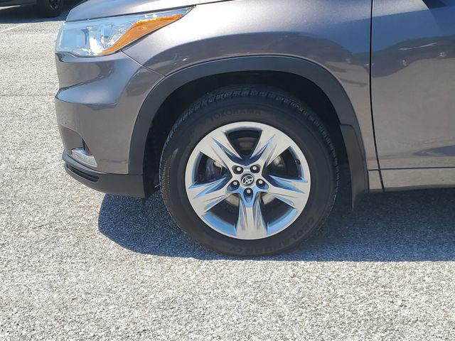 2016 Toyota Highlander Limited V6