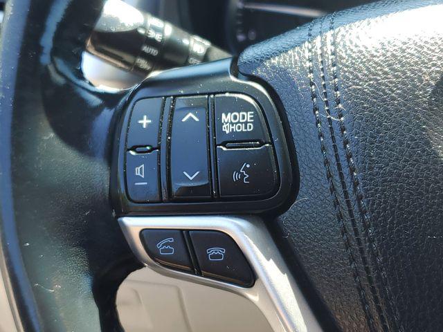 2016 Toyota Highlander Limited V6
