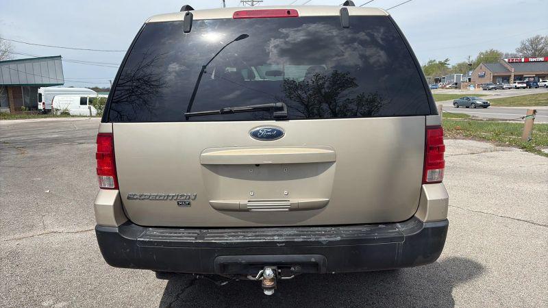 2005 Ford Expedition XLT