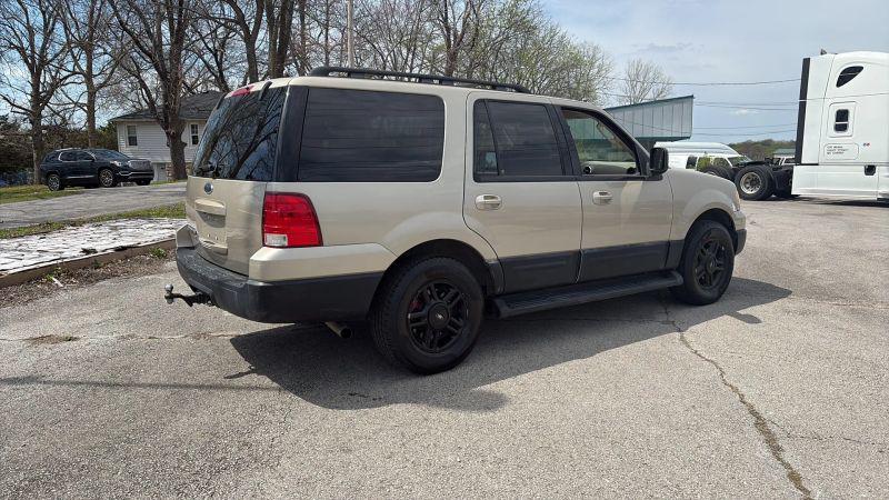 2005 Ford Expedition XLT
