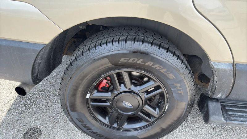 2005 Ford Expedition XLT