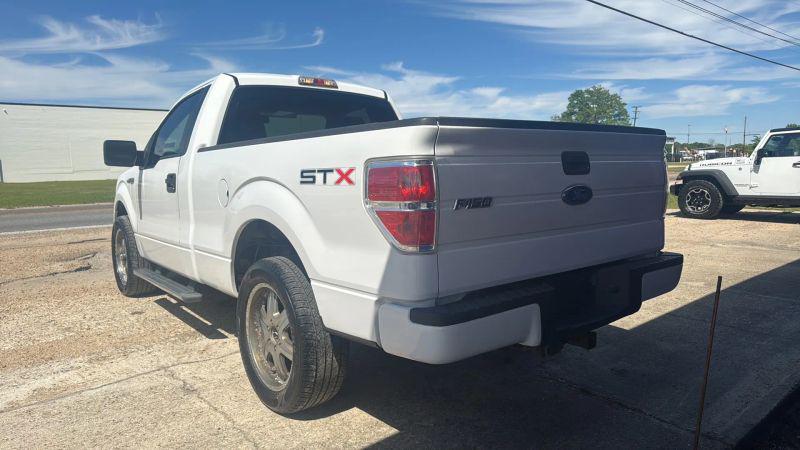 2010 Ford F-150 STX