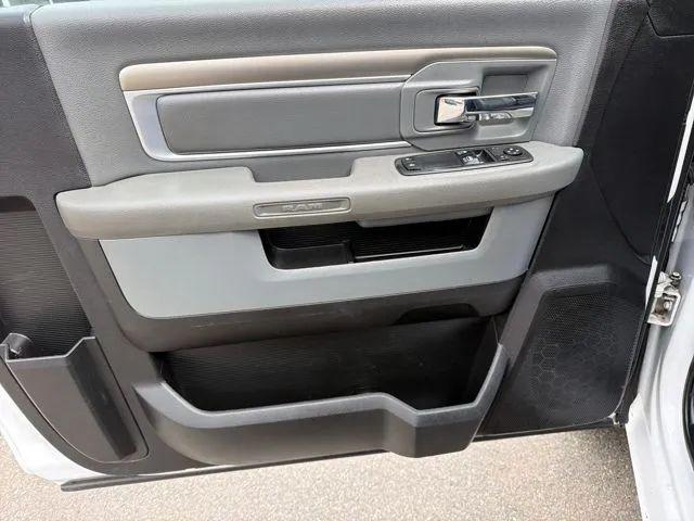 2019 Ram 1500 Classic Tradesman Regular Cab 4x4 8' Box