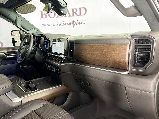 2024 Chevrolet Silverado 2500HD 4WD Crew Cab Standard Bed High Country