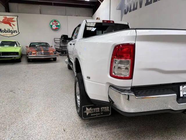 2022 Ram 3500 Tradesman Crew Cab 4x4 8' Box