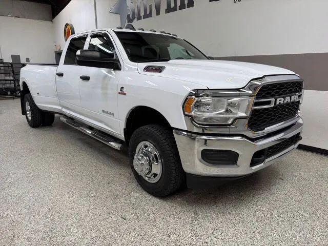 2022 Ram 3500 Tradesman Crew Cab 4x4 8' Box
