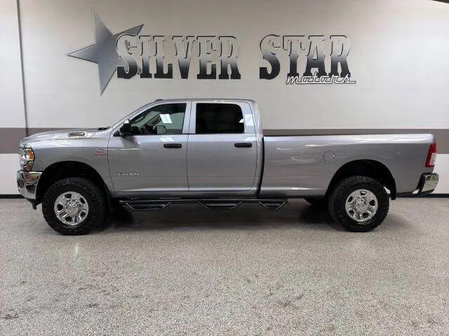 2020 Ram 3500 Tradesman Crew Cab 4x4 8' Box