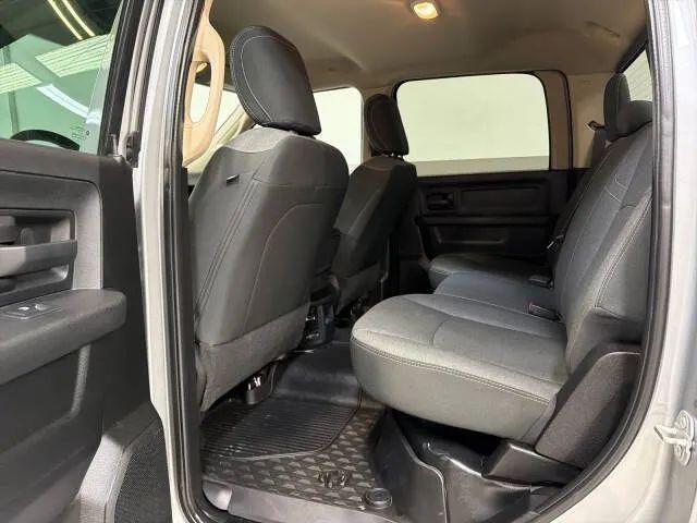 2020 Ram 3500 Tradesman Crew Cab 4x4 8' Box