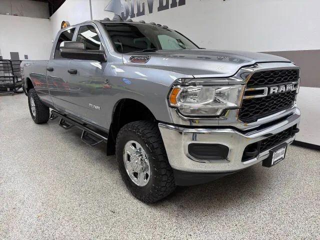 2020 Ram 3500 Tradesman Crew Cab 4x4 8' Box
