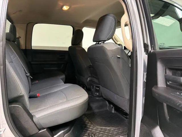 2020 Ram 3500 Tradesman Crew Cab 4x4 8' Box
