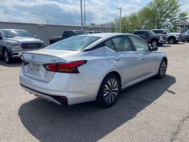 2024 Nissan Altima SV FWD