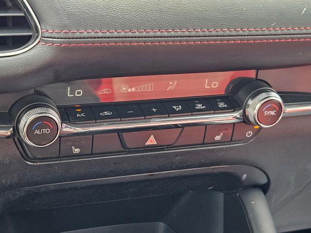 2024 Mazda Mazda3 2.5 S Carbon Edition