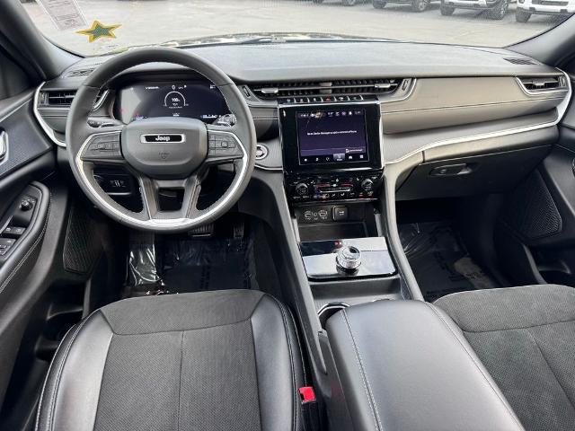 2024 Jeep Grand Cherokee L Altitude 4x4
