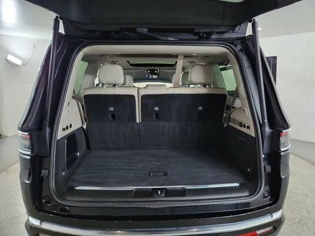 2022 Jeep Grand Wagoneer Series I 4x4