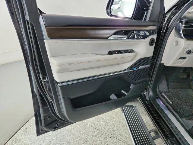 2022 Jeep Grand Wagoneer Series I 4x4