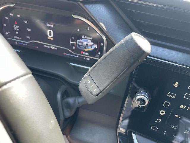 2025 GMC Sierra 2500HD 4WD Crew Cab Standard Bed AT4
