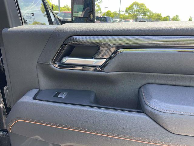 2025 GMC Sierra 2500HD 4WD Crew Cab Standard Bed AT4