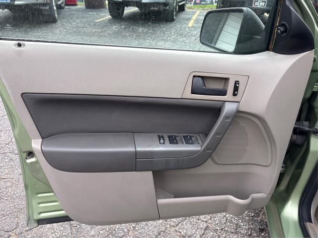 2008 Ford Focus SES