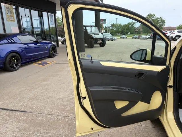 2014 Chevrolet Spark 1LT Auto