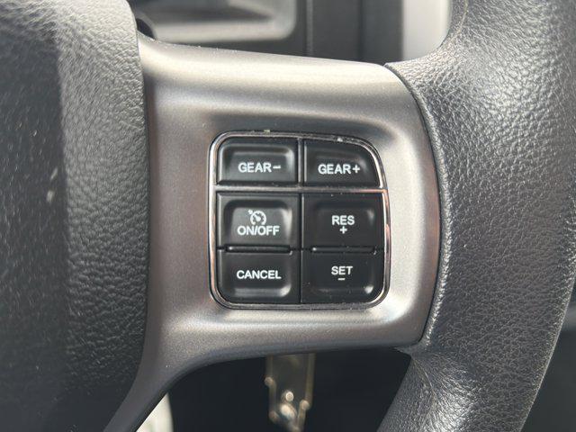 2024 Ram 1500 Classic Warlock Crew Cab 4x4 5'7" Box