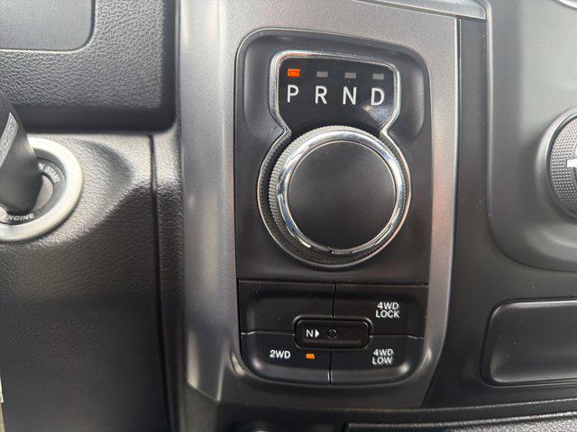 2024 Ram 1500 Classic Warlock Crew Cab 4x4 5'7" Box