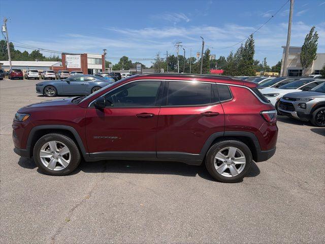 2022 Jeep Compass Latitude FWD