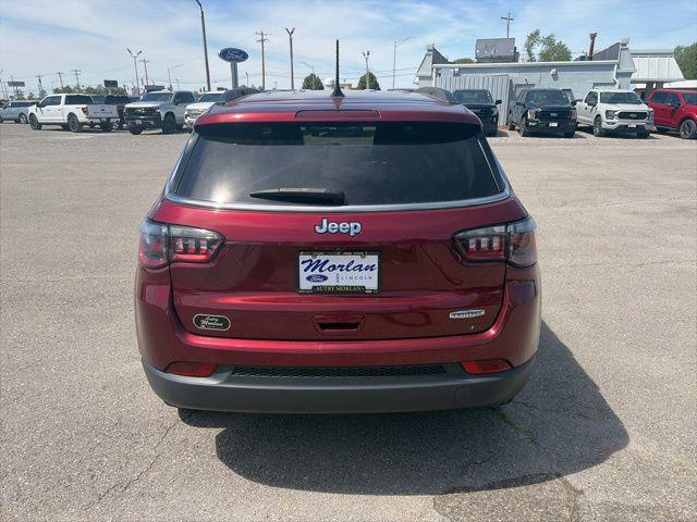 2022 Jeep Compass Latitude FWD