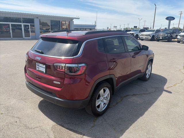2022 Jeep Compass Latitude FWD