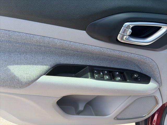 2022 Jeep Compass Latitude FWD