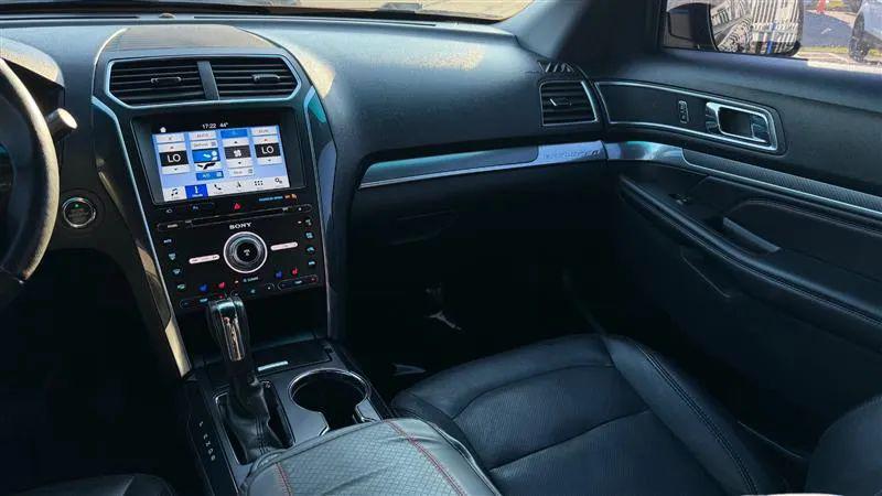 2017 Ford Explorer Sport
