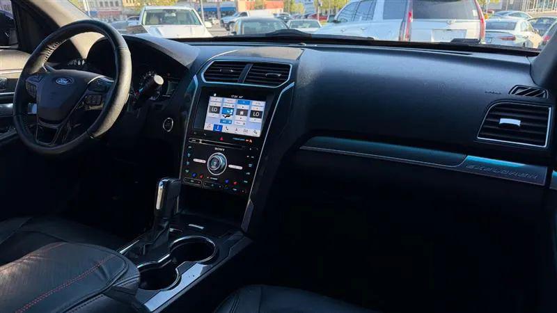 2017 Ford Explorer Sport