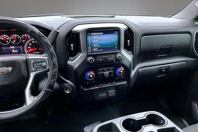 2021 Chevrolet Silverado 1500 4WD Crew Cab Short Bed LT