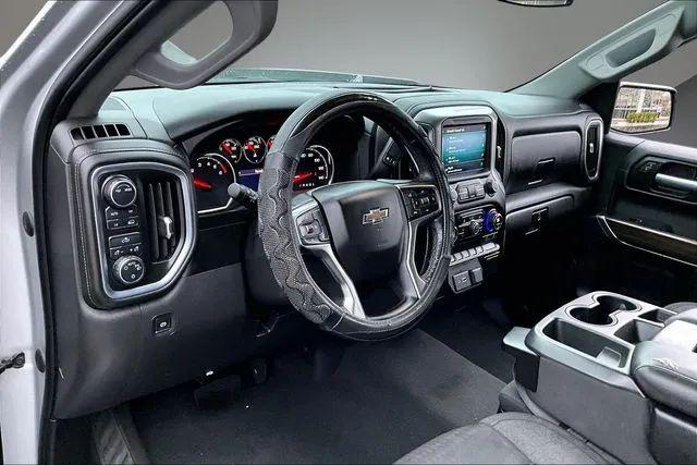 2021 Chevrolet Silverado 1500 4WD Crew Cab Short Bed LT