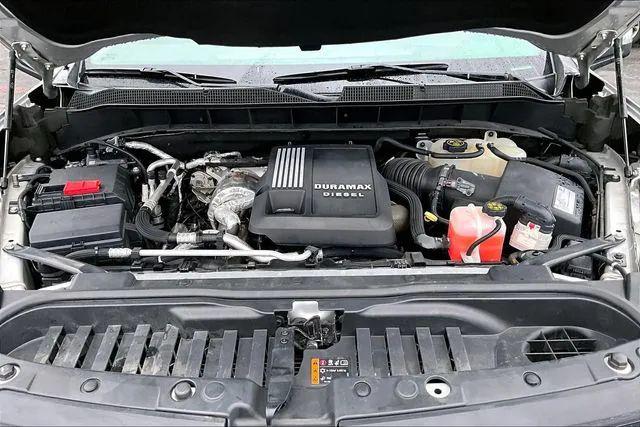 2021 Chevrolet Silverado 1500 4WD Crew Cab Short Bed LT