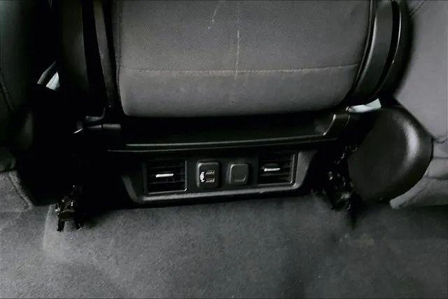2021 Chevrolet Silverado 1500 4WD Crew Cab Short Bed LT