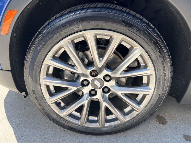 2021 Cadillac XT4 AWD Premium Luxury