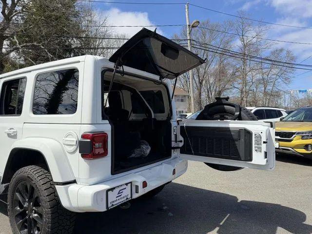 2022 Jeep Wrangler Unlimited High Altitude 4x4