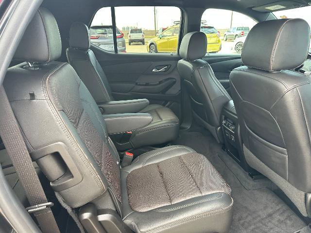 2023 Chevrolet Traverse AWD High Country