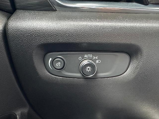 2023 Chevrolet Traverse AWD High Country