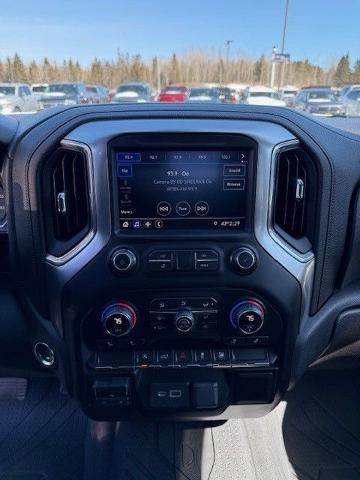 2020 Chevrolet Silverado 1500 4WD Crew Cab Short Bed LT