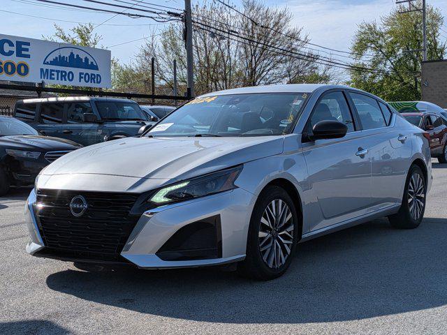 2024 Nissan Altima SV FWD