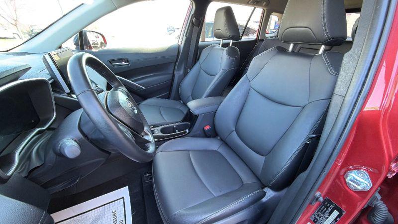 2025 Toyota Corolla Cross XLE